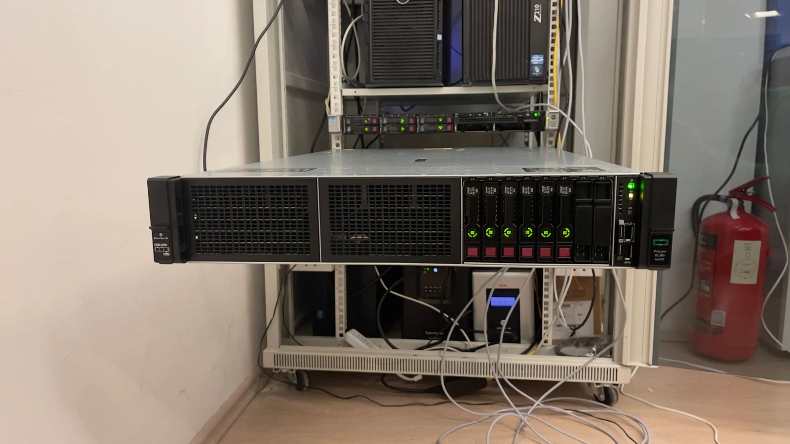 Serverska oprema i mrežni ormar iz Mailsolutions projekta